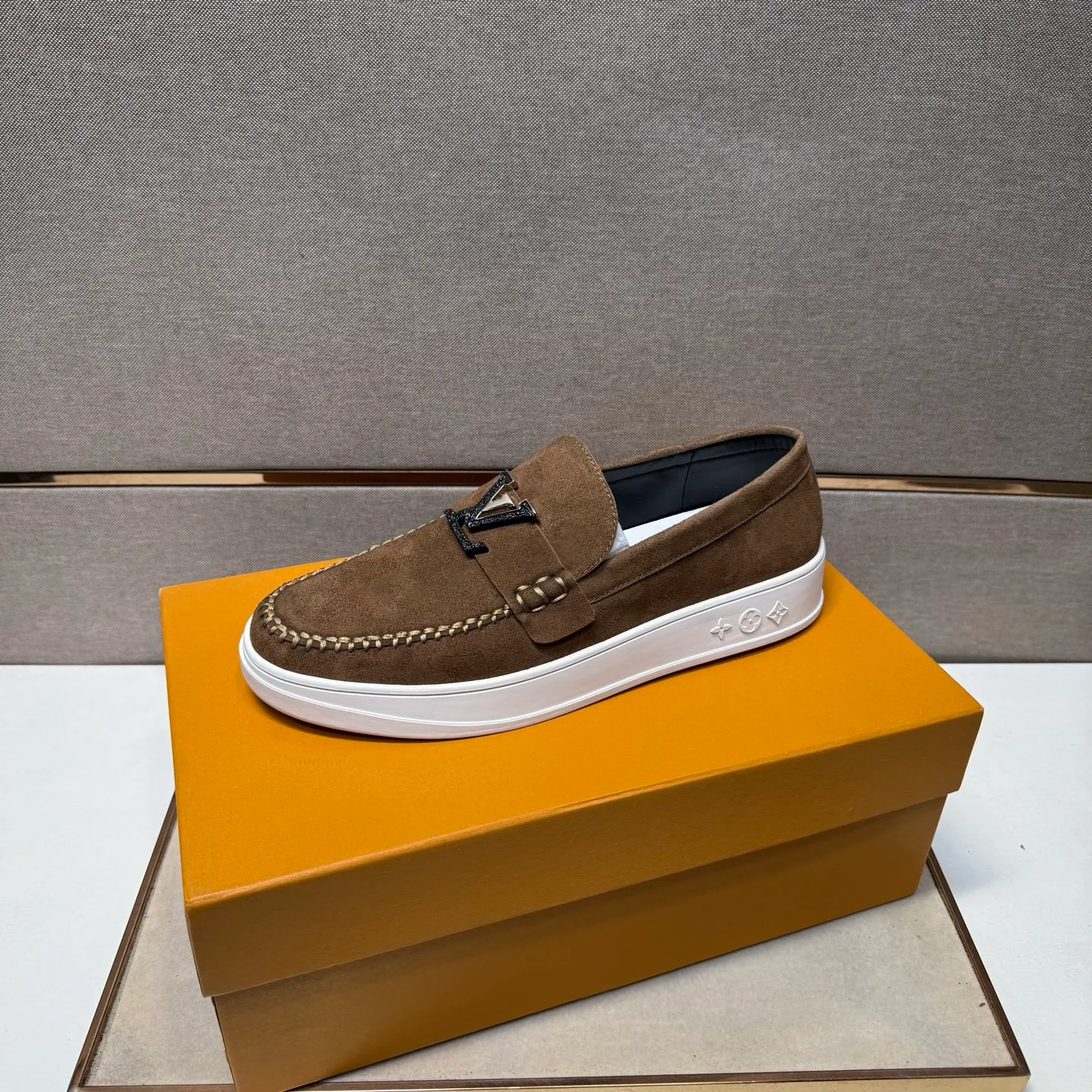 Men's men's shoes 💰pp442【LV～】men's casual shoes 2025z cabinet sales simultaneously 🔶Size: 38-44#️⃣ 🔷3 colors🔜The upper is made of multi-material splicing ➕Genuine leather lining, comfortable and breathable, sole: original comfortable and wear-resistant outsole, ⚠️real thing📱photographed🎬real thing is better📢📢📢